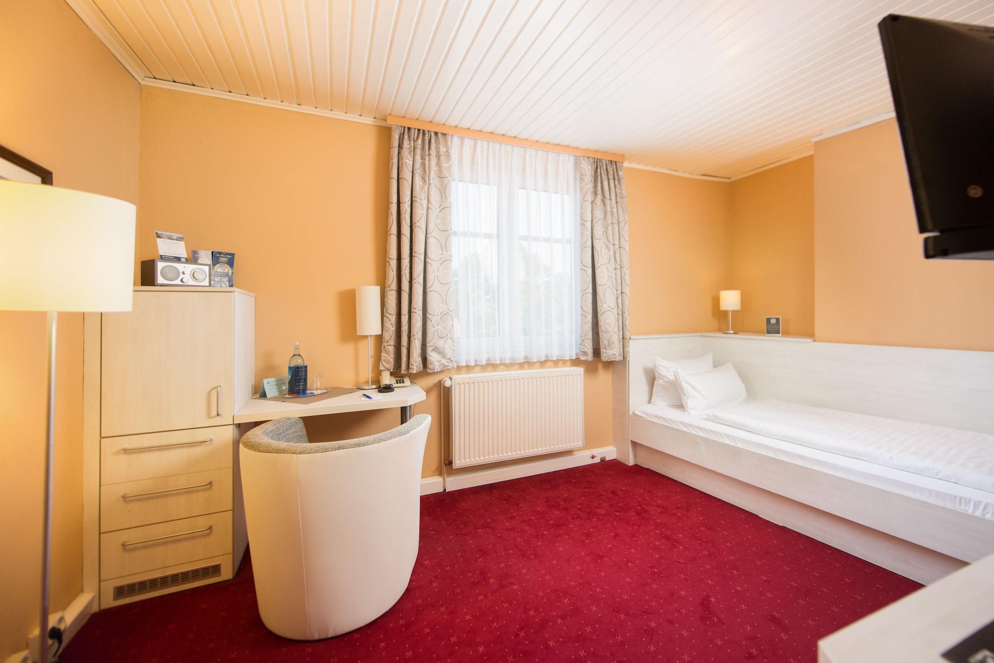 Hotel Am Alten Strom Rostock Esterno foto