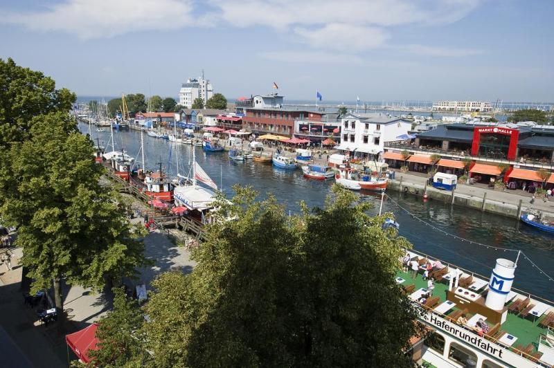 Hotel Am Alten Strom Rostock Esterno foto