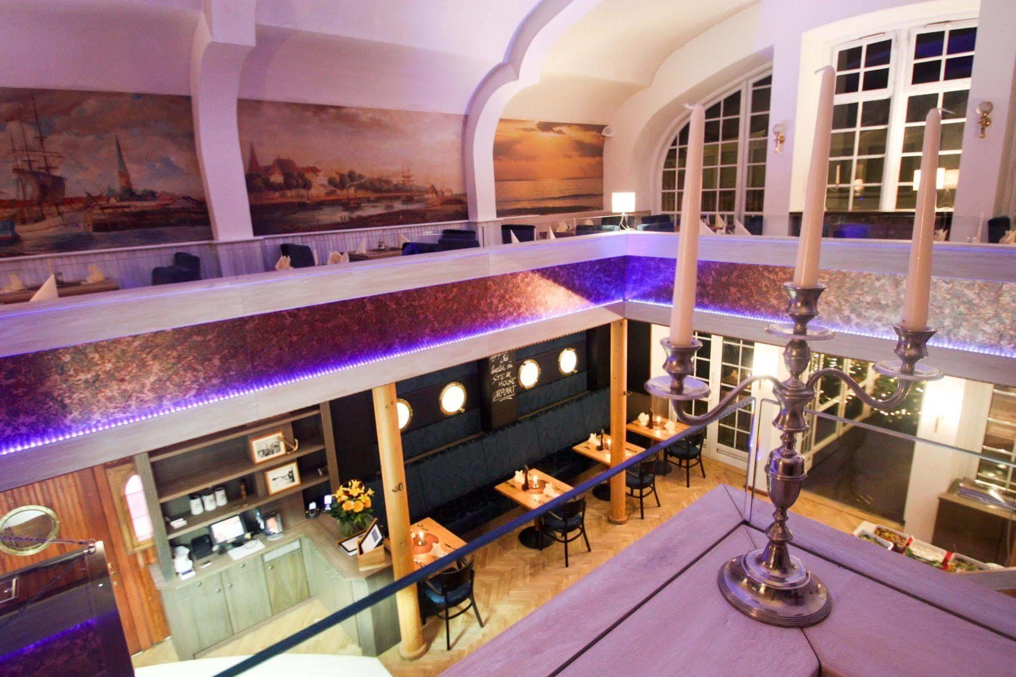 Hotel Am Alten Strom Rostock Esterno foto