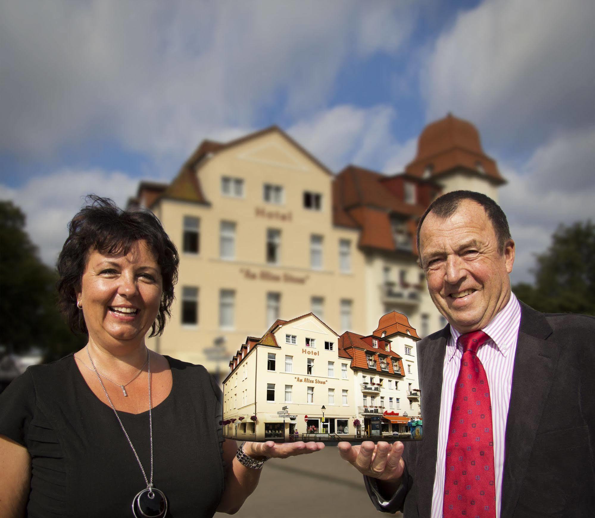 Hotel Am Alten Strom Rostock Esterno foto